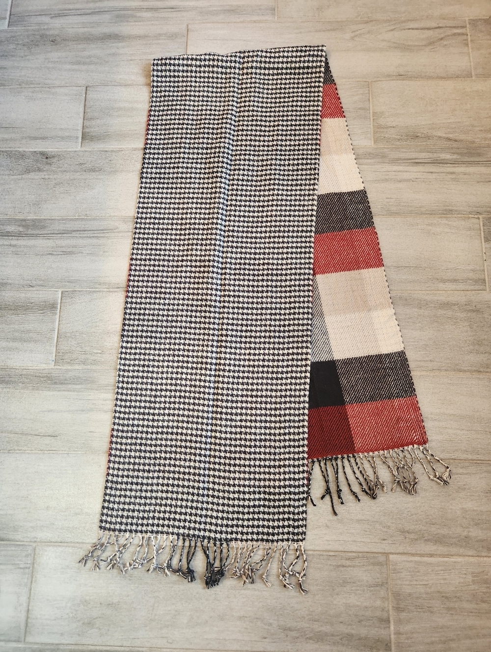 Pottery Barn Long Scarf Unisex Whittaker Reversible Plaid Houndstooth Fringe